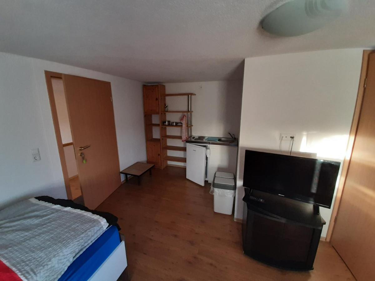 Biberach-Riss-Zimmer-Frei, Einzel-Zimmer Bad Kueche Birkenhard Dış mekan fotoğraf