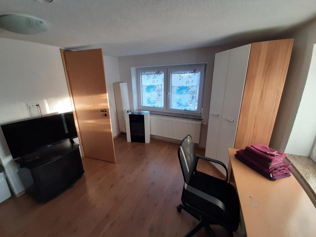 Biberach-Riss-Zimmer-Frei, Einzel-Zimmer Bad Kueche Birkenhard Dış mekan fotoğraf